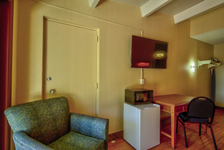 Welcome to Clearwater Hotel - Guest Room